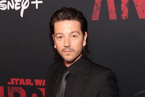 Diego Luna Andor World Premiere Brings Latin Heat to London!