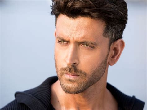  Hrithik Roshanin Superstarit Areenalla - Bollywoodin Kuningas Saapuu Helsinkiin!